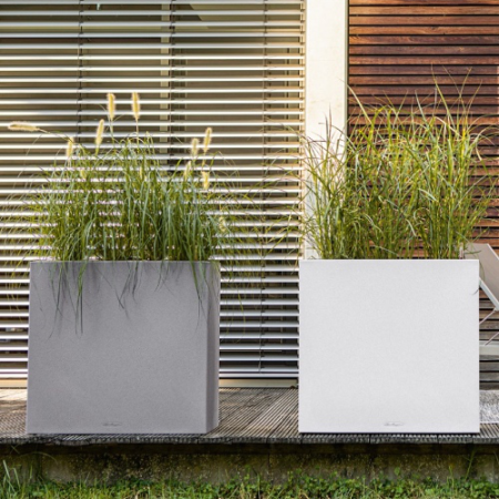 POTS FOR THE HOME AND GARDEN