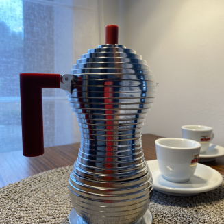 Alessi Pulcina coffee maker for 3 cups with a red handle for induction - 7