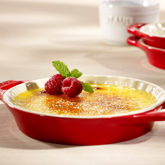  Staub round ceramic cake platter - 2 ltr, red - 3