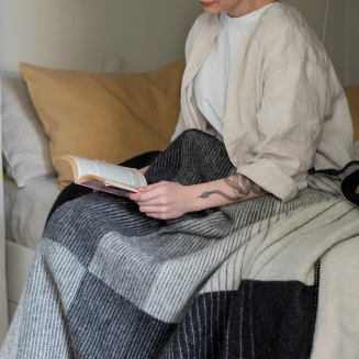 Koc Lapuan Kankurit KAAMOS white-black 100x150 cm - 3