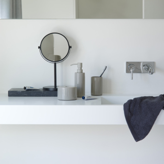  Aquanova Beau white 3x magnifying mirror | 1x - 3