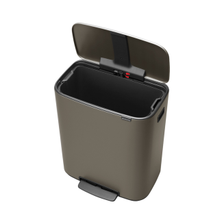 Brabantia Bo waste bin 60l platinum - 4