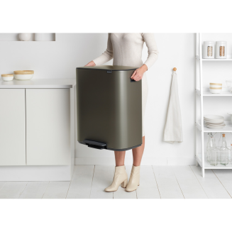 Brabantia Bo waste bin 60l platinum - 8