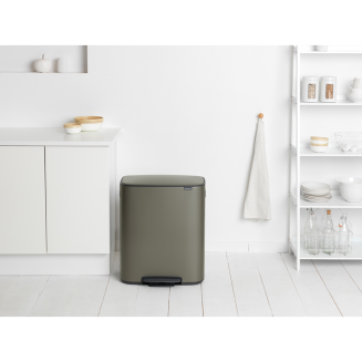 Brabantia Bo waste bin 60l platinum - 5