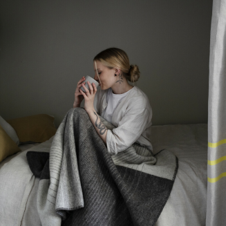 Koc Lapuan Kankurit KAAMOS white-blue 100x150 cm - 4