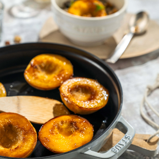  Set of 3 Staub cast iron cookware with lid - 24 cm, white truffle - 6