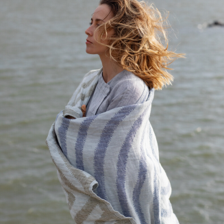 Ręcznik Lapuan Kankurit METSALAMPI blueberry-olive 95x180 cm - 2