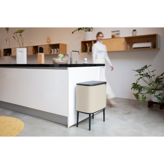 Brabantia Bo Touch Bin 11+11+11l delicate beige - 4