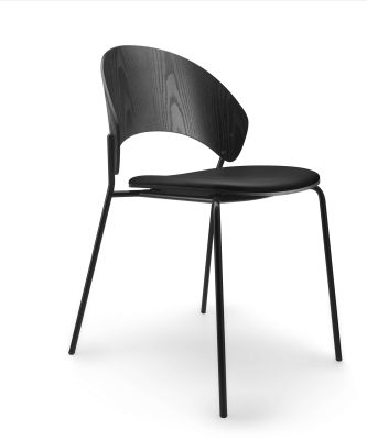 Eva Solo Dosina black oak & black leather chair