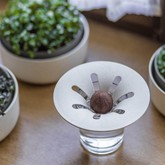 PLASTIA Miseczka na awokado i cebulę z filtrem 16 cm kremowy - 3