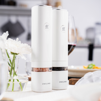  Zwilling Enfinigy electric salt or pepper grinder, white - 5