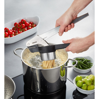  Gefu FORCE ONE vegetable/cake press - 3