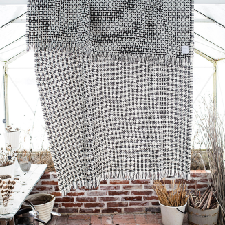  Lapuan Kankurit Corona blanket grey-black 130x170 cm - 2