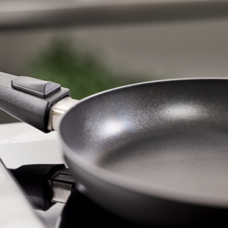 Patelnia z odczepianym uchwytem Scanpan Urban 32 cm - 7