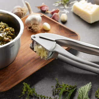  Gefu Imprensa garlic press - 2