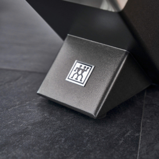  Set of 5 knives in a Zwilling Four Star self-sharpening block - Gray - 10