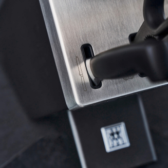  Set of 5 knives in a Zwilling Four Star self-sharpening block - Gray - 11