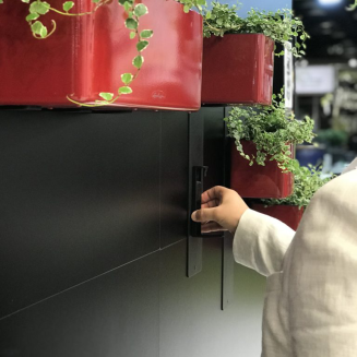  Magnetic holder for wall mounting of Lechuza Cube flower pots - 4