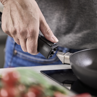 Patelnia z odczepianym uchwytem Scanpan Urban 26 cm - 8