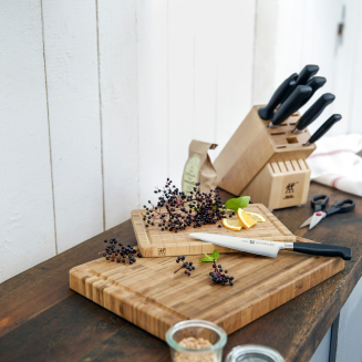  Zwilling Four Star vegetable peeling knife - 8 cm - 3