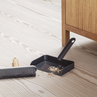  Eva Solo Sweep Brush with Dustpan - 4