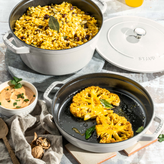  Set of 2 Staub cast iron cookware with lid - 24 cm, white truffle - 13