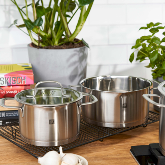  Set of 3 Zwilling TrueFlow pots - 12