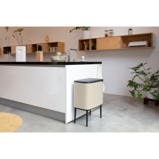 Brabantia Bo Touch Bin 36l, delicate beige - 2