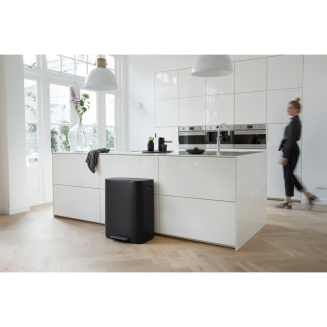Brabantia Bo waste bin 2x30l, matte black - 9