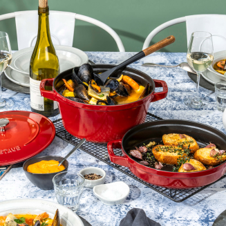  Set of 2 Staub cast iron cookware with lid - 24 cm, Red - 5