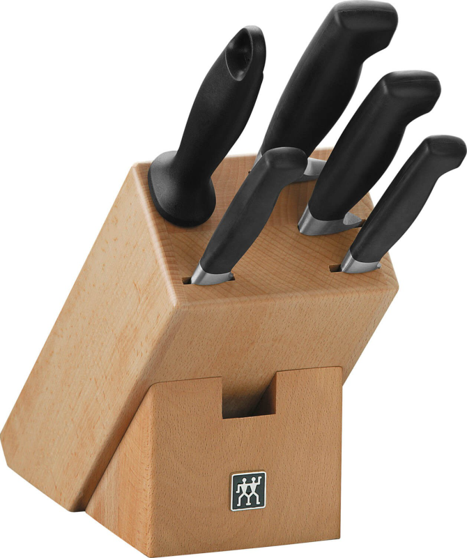  Set of 4 knives in a Zwilling Four Star block