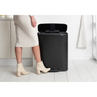  Brabantia Bo waste bin 60l, matte black - 6