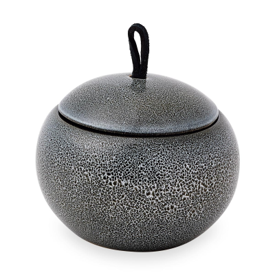  Aquanova Ugo Black olive cosmetic container