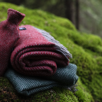  Lapuan Kankurit Maria grey-dark red hot water bottle 2l - 2