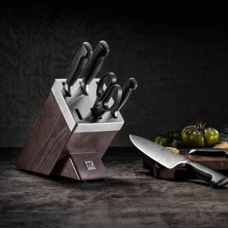  Set of 5 knives in a Zwilling Four Star self-sharpening block - Brown - 8