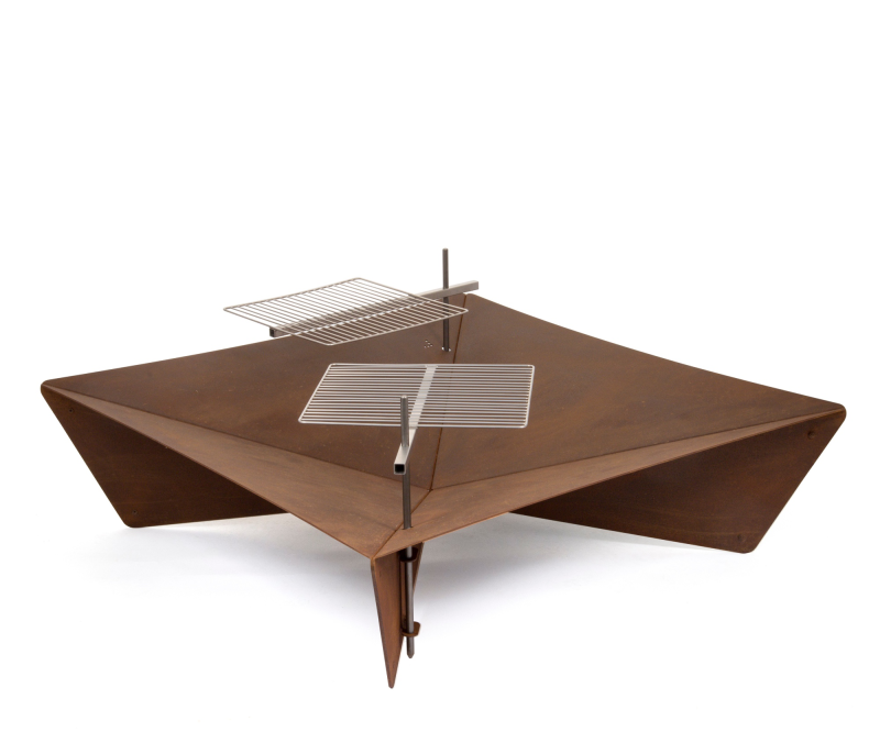  Garden fireplace with grill Keilbach Fluxus.grande