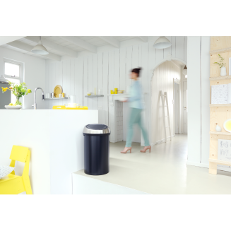 Brabantia Touch Bin 60l black with FPP cover - 2