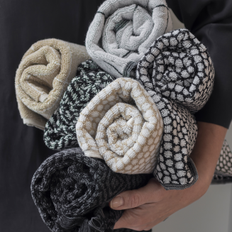 Ręcznik Mette Ditmer GRID Black & Off-White - 6