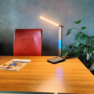 Lampa biurkowa Blaupunkt PRO LED CCT z ładowarką indukcyjną biała - 8