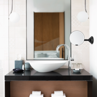 Lusterko ścienne sensorowe Simplehuman 5x czarne - 2