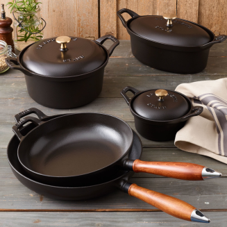  Cast iron frying pan with wooden handle Staub - 28 cm - 4