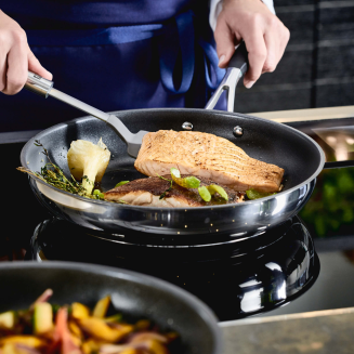  Set of 3 Zwilling Poletto non-stick frying pans - 13