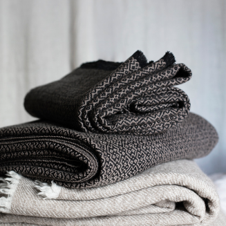  Lapuan Kankurit Koli blanket black-beige 135x170 cm - 2