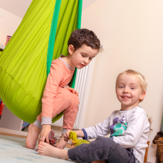  La Siesta Joki froggy hanging seat for children - 2