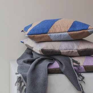 Poszewka na poduszkę Mette Ditmer ACROSS Lilac & Sand 50×50 cm - 5