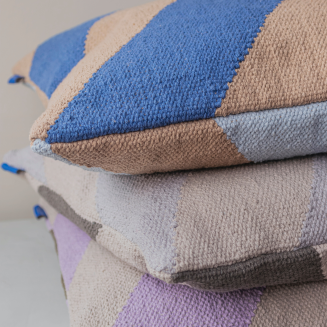 Poszewka na poduszkę Mette Ditmer ACROSS Lilac & Sand 50×50 cm - 4