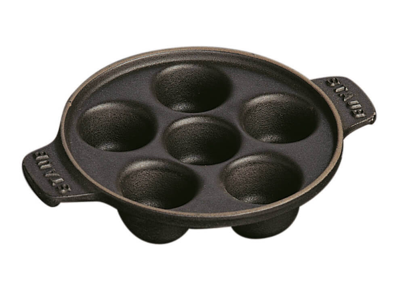  Staub snail dish - Black