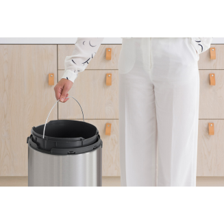  Brabantia Touch Bin 30l, matt steel FPP - 7