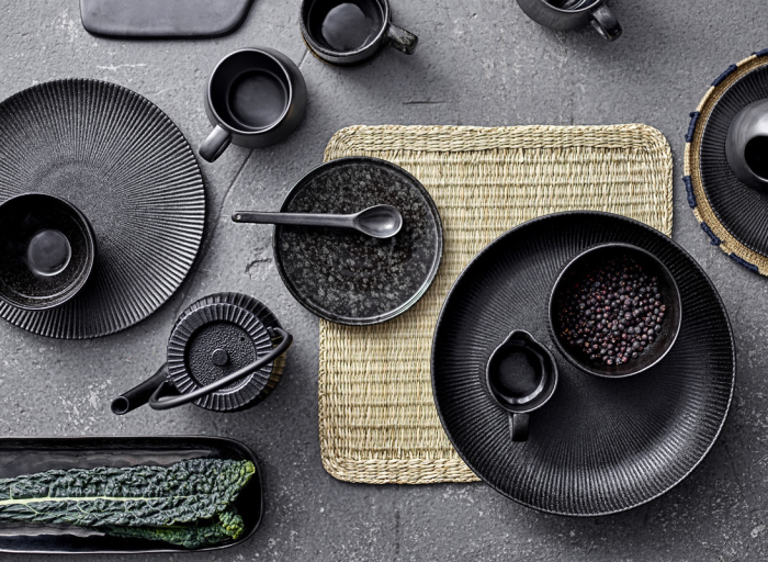 Meet Bloomingville Neri. Black tableware in Scandinavian style.